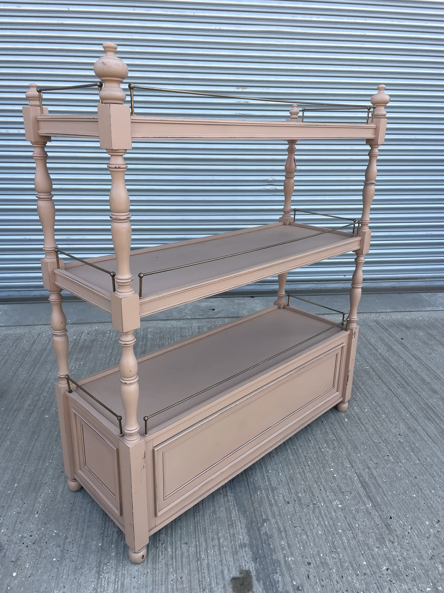 vintage painted wooden whatnot | Metroretro